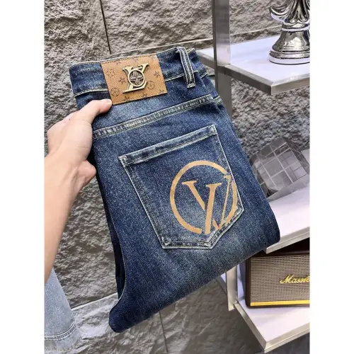 Louis Vuitton Jeans for MEN #B61134