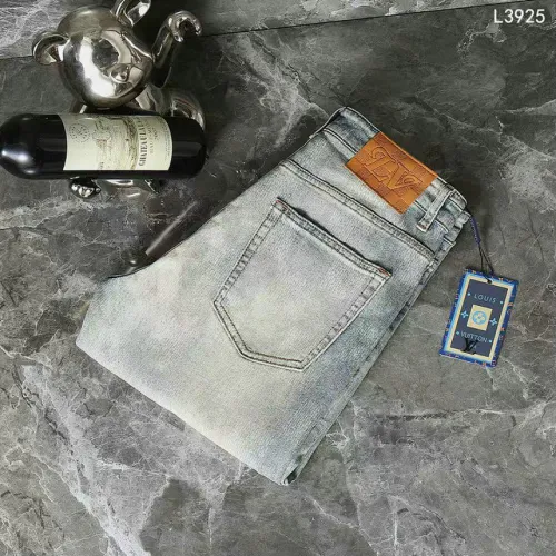 Louis Vuitton Jeans for MEN #B61667