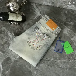 Louis Vuitton Jeans for MEN #B62100