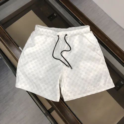 Gucci Pants for Gucci short Pants for men #B40240