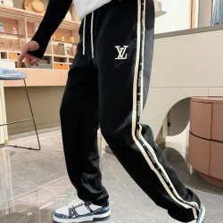 Louis Vuitton Pants for Louis Vuitton Long Pants #B56452 Louis Vuitton Pants for Louis Vuitton Long Pants #B56452