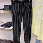 Louis Vuitton Pants for Louis Vuitton Short Pants for men #99905142