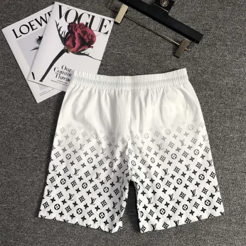 Louis Vuitton Pants for Louis Vuitton Short Pants for men #B38240