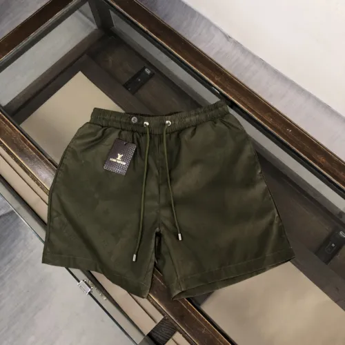 Louis Vuitton Pants for Louis Vuitton Short Pants for men #B40172