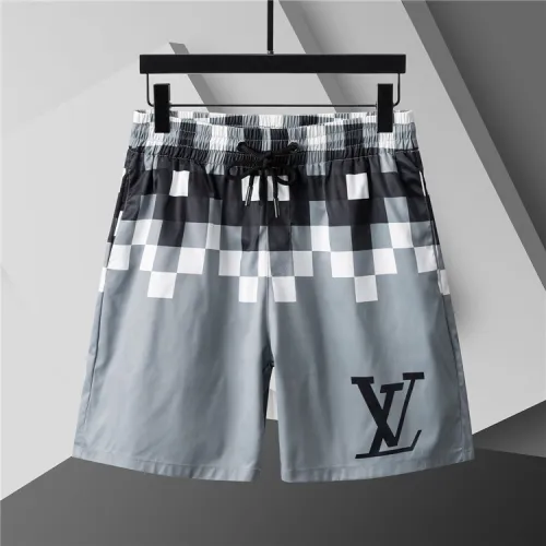 Louis Vuitton Pants for Louis Vuitton Short Pants for men #B45003