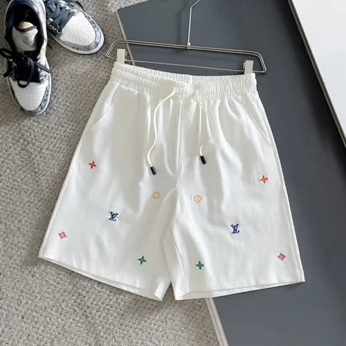Louis Vuitton Pants for Louis Vuitton Short Pants for men #B62368