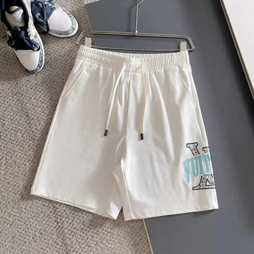 Louis Vuitton Pants for Louis Vuitton Short Pants for men #B62370