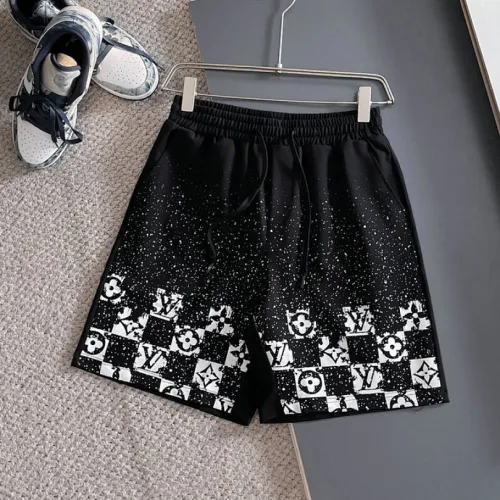 Louis Vuitton Pants for Louis Vuitton Short Pants for men #B62379