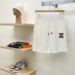 Louis Vuitton Pants for Louis Vuitton Short Pants for men #B64523