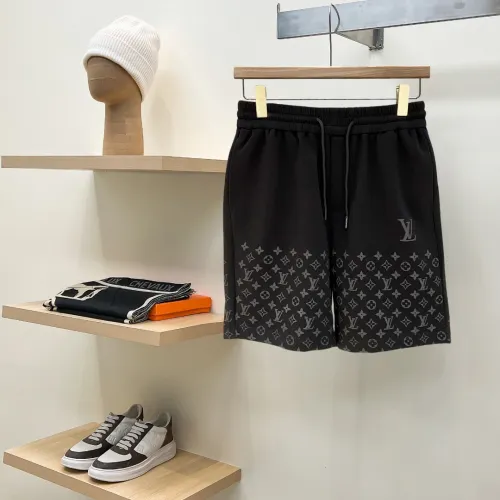 Louis Vuitton Pants for Louis Vuitton Short Pants for men #B64535