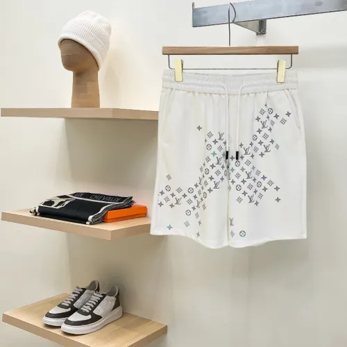 Louis Vuitton Pants for Louis Vuitton Short Pants for men #B64558