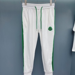 Moncler pants for Men #99921537