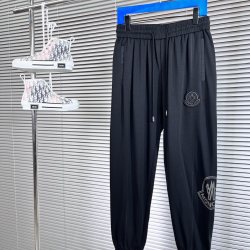 Moncler pants for Men #999935871