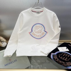 Moncler Sweaters for MEN #999930358