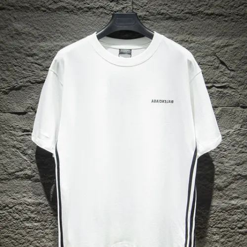 Balenciaga T-shirts for Men #B33277