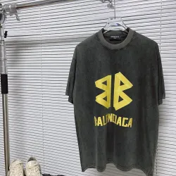 Balenciaga T-shirts for Men #B33762