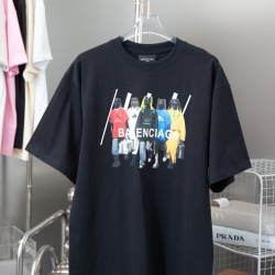 Balenciaga T-shirts for Men #B35462