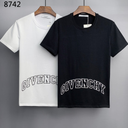 Givenchy T-shirts for MEN #99925388