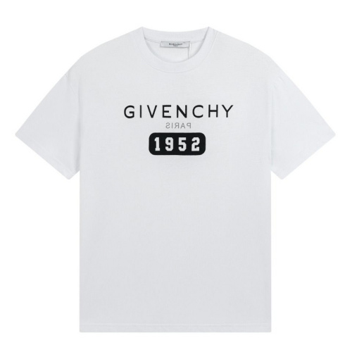Givenchy T-shirts for MEN #999931004