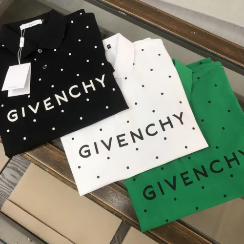 Givenchy T-shirts for MEN #B33556