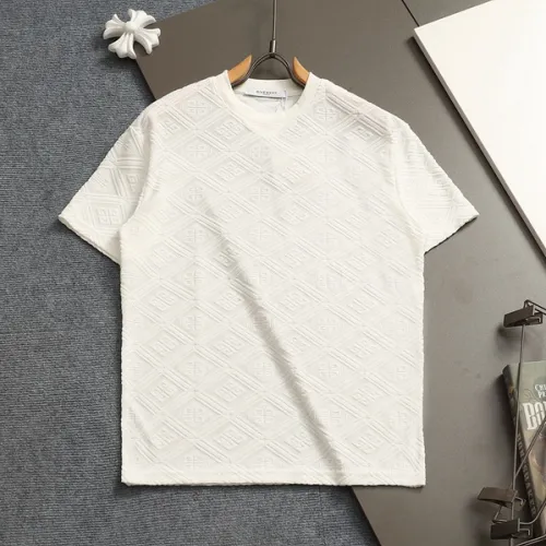 Givenchy T-shirts for MEN #B51213