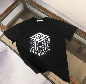 Givenchy T-shirts for MEN #B65941