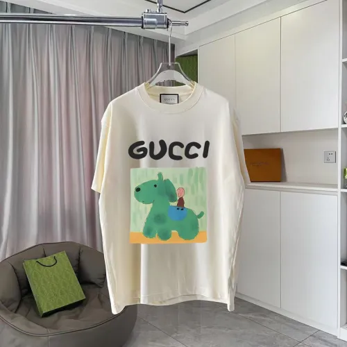 Gucci T-shirts for Gucci Men's AAA T-shirts #B53684