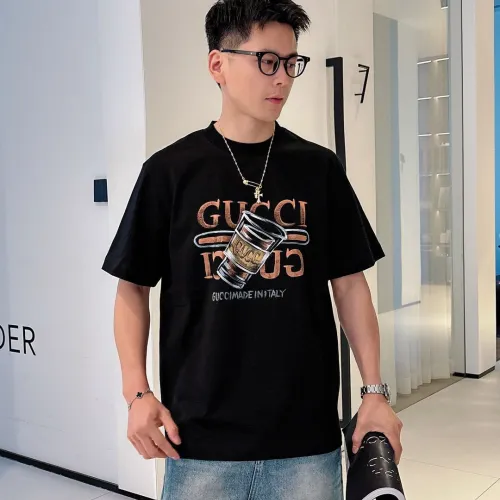 Gucci T-shirts for Gucci Men's AAA T-shirts #B61810
