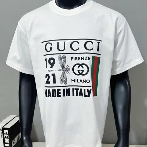 Gucci T-shirts for Gucci Men's AAA T-shirts #B63801