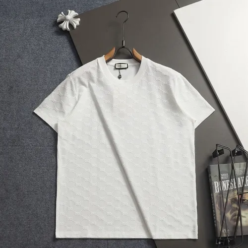 Gucci T-shirts for Gucci Men's AAA T-shirts #B64650