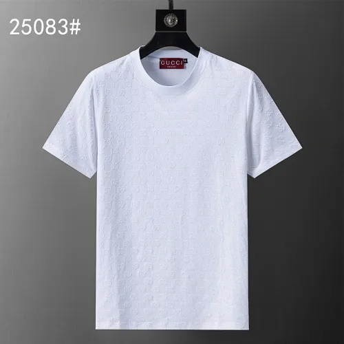 Gucci T-shirts for Gucci Polo Shirts #B61515