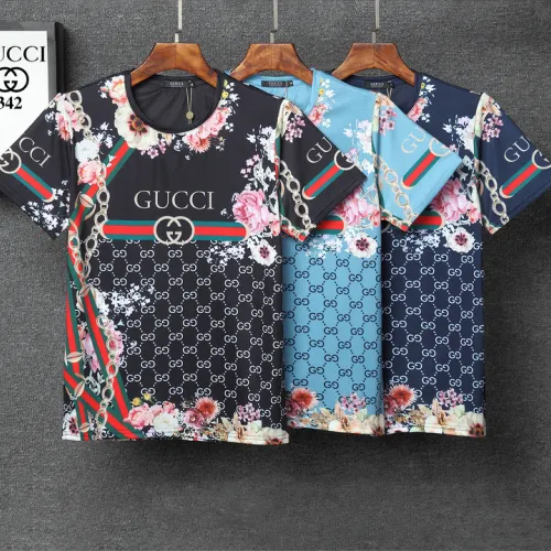 Gucci 2020 Men' t-shirts #99896718