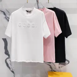 Gucci T-shirts for Men' t-shirts Three-dimensional logo  Black/White/Pink #B46735