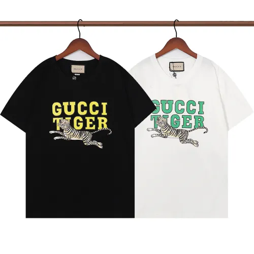 Gucci T-shirts for men and women t-shirts #99917296