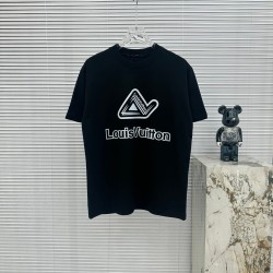 Louis Vuitton T-Shirts for AAAA Louis Vuitton T-Shirts #9999928893