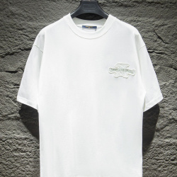 Louis Vuitton T-Shirts for AAAA Louis Vuitton T-Shirts #B33259