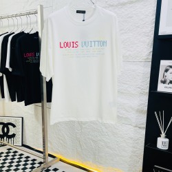 Louis Vuitton T-Shirts for AAAA Louis Vuitton T-Shirts #B33500