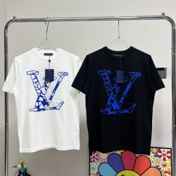 Louis Vuitton T-Shirts for AAAA Louis Vuitton T-Shirts #B34827