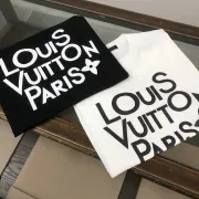 Louis Vuitton T-Shirts for AAAA Louis Vuitton T-Shirts #B34945