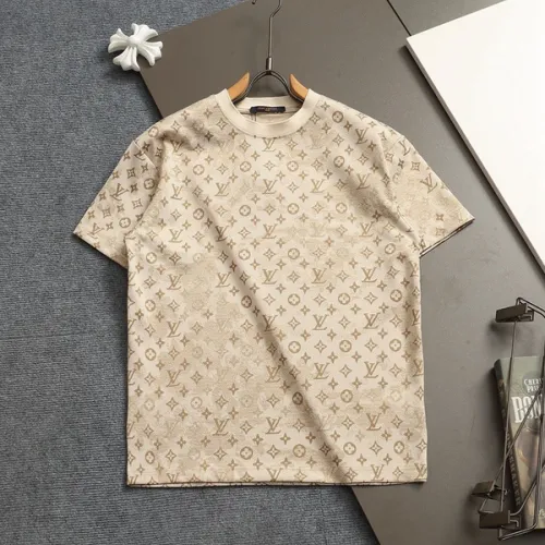 Louis Vuitton T-Shirts for AAAA Louis Vuitton T-Shirts #B51181