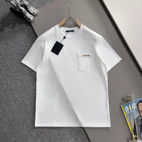 Louis Vuitton T-Shirts for AAAA Louis Vuitton T-Shirts #B51689