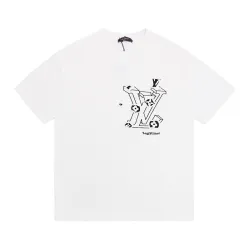 Louis Vuitton T-Shirts for AAAA Louis Vuitton T-Shirts #B52268