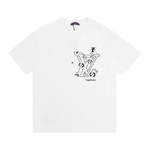 Louis Vuitton T-Shirts for AAAA Louis Vuitton T-Shirts #B52268
