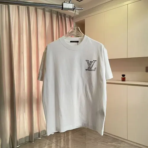Louis Vuitton T-Shirts for AAAA Louis Vuitton T-Shirts #B59816
