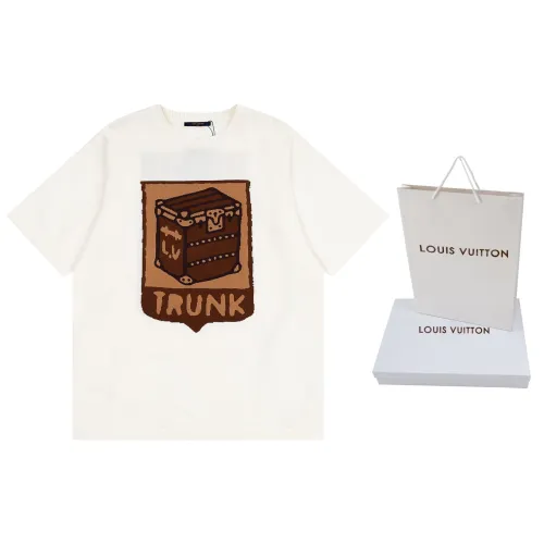 Louis Vuitton T-Shirts for AAAA Louis Vuitton T-Shirts #B59965