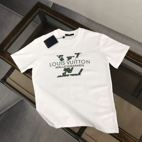 Louis Vuitton T-Shirts for AAAA Louis Vuitton T-Shirts #B60280