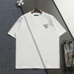 Louis Vuitton T-Shirts for AAAA Louis Vuitton T-Shirts #B60372