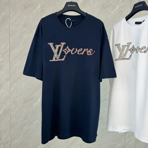 Louis Vuitton T-Shirts for AAAA Louis Vuitton T-Shirts #B60702