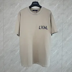 Louis Vuitton T-Shirts for AAAA Louis Vuitton T-Shirts #B60708