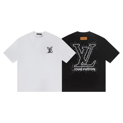 Louis Vuitton T-Shirts for AAAA Louis Vuitton T-Shirts #B60811